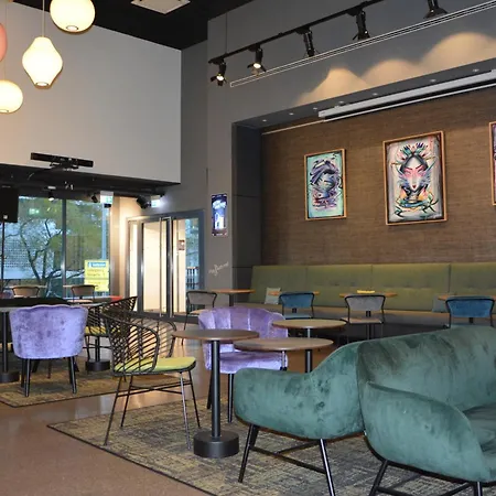 Aloft 4*