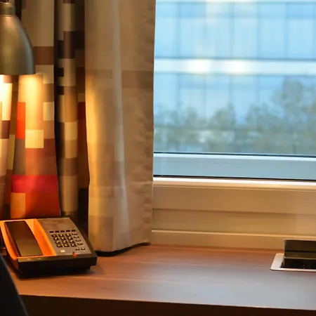 Aloft Hotel 4*
