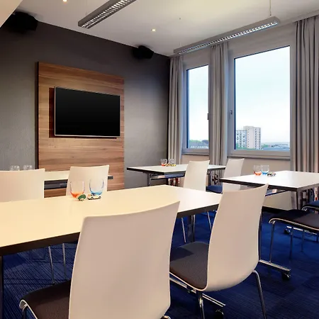 Aloft By Marriott Hotel 4*